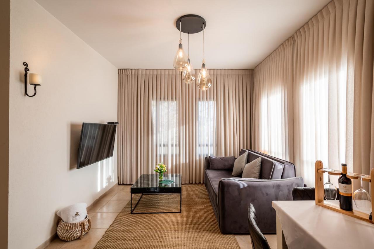 Grand Vista Boutique Hotel And Spa Yuval Buitenkant foto